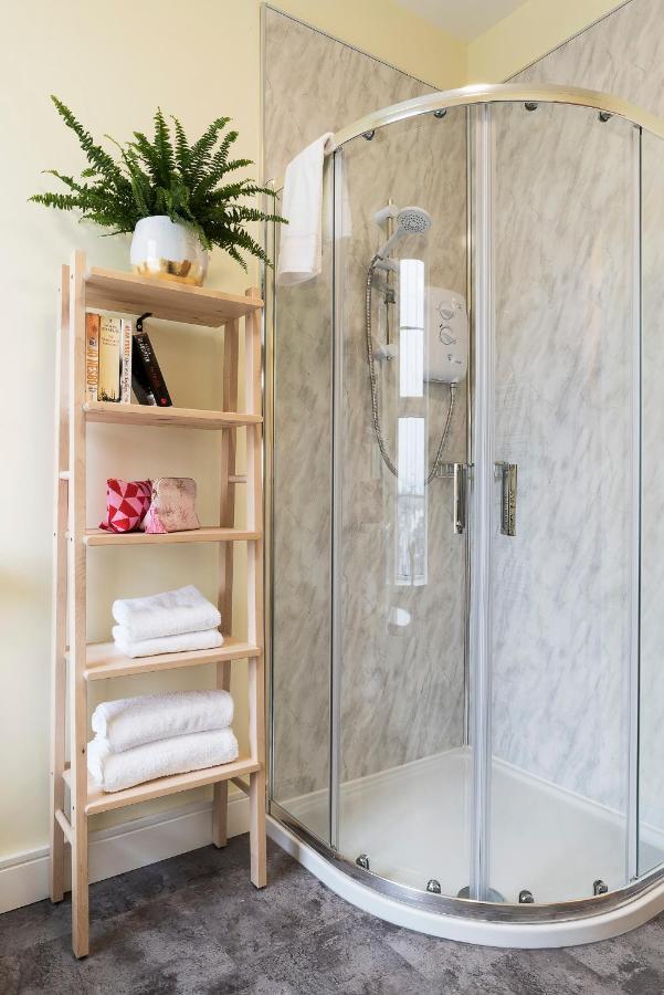 บลู ดอร์ อพาร์ตเมนต์ Apartment นิวคาสเซิล ภายนอก รูปภาพ