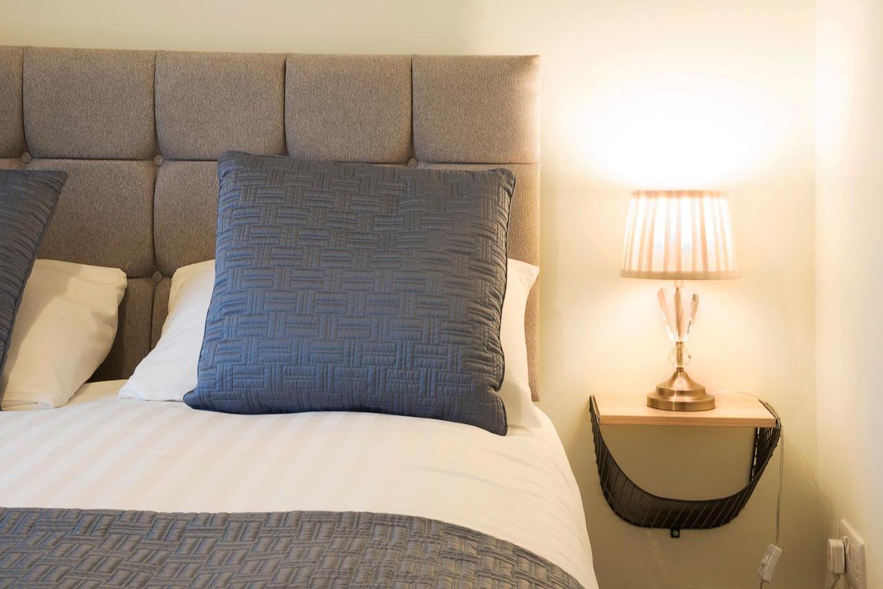 บลู ดอร์ อพาร์ตเมนต์ Apartment นิวคาสเซิล ภายนอก รูปภาพ