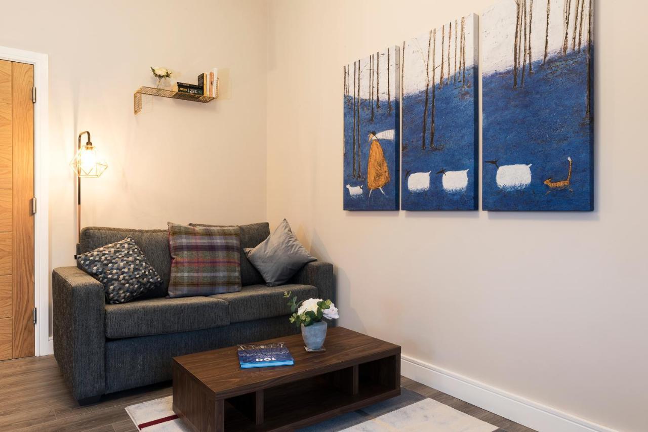 บลู ดอร์ อพาร์ตเมนต์ Apartment นิวคาสเซิล ภายนอก รูปภาพ